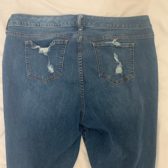 Torrid ankle skinny factory distressed jeans size 16R - Picture 12 of 12